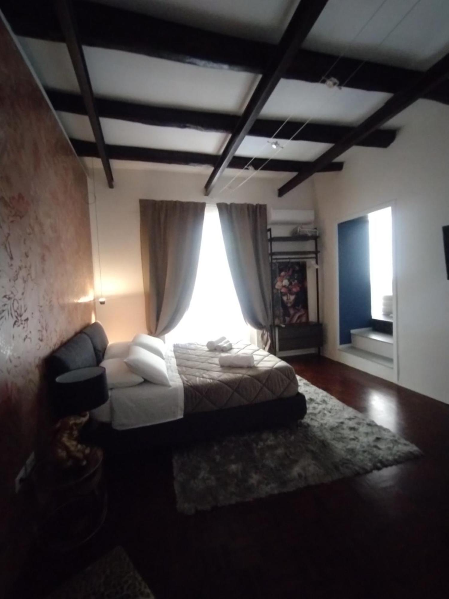 Plebiscito Suite Apartment Napoli Exterior foto