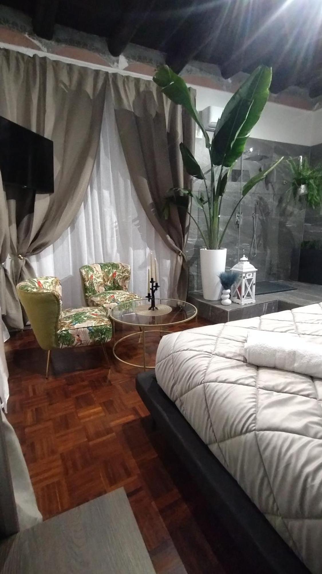 Plebiscito Suite Apartment Napoli Exterior foto